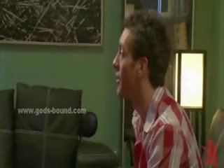 Homosexual compañero curiosity introduces él sexo película vid bondman
