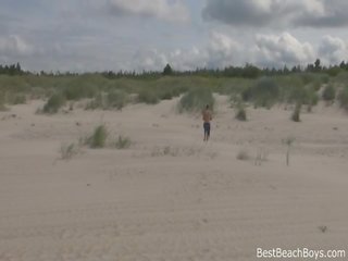 Beach b-y Sandy